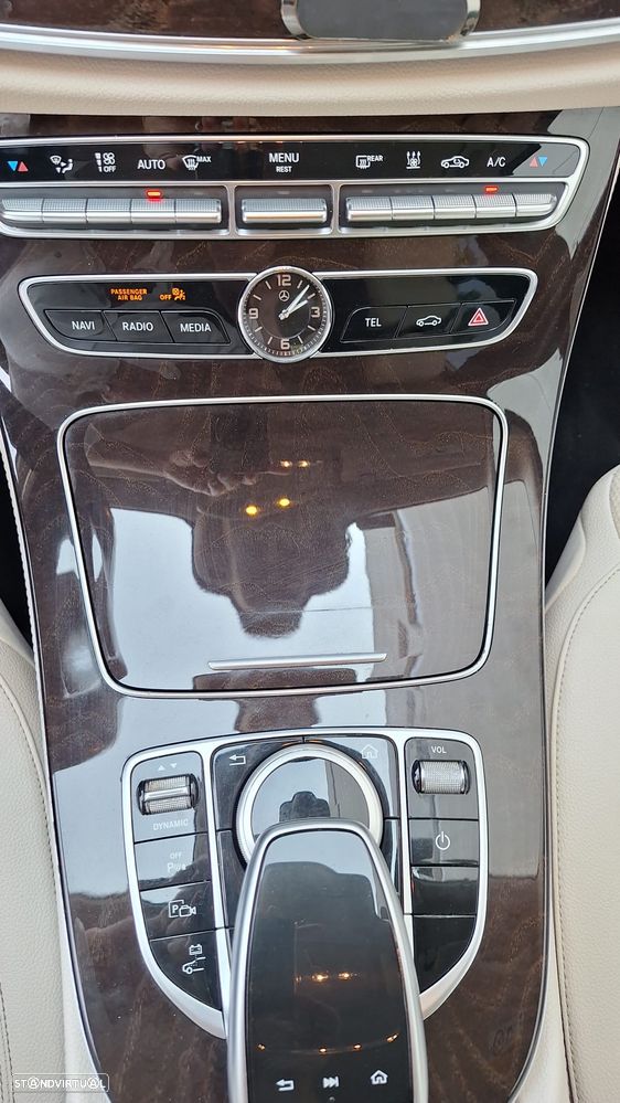 Mercedes-Benz E 300 de Avantgarde 4Matic - 13