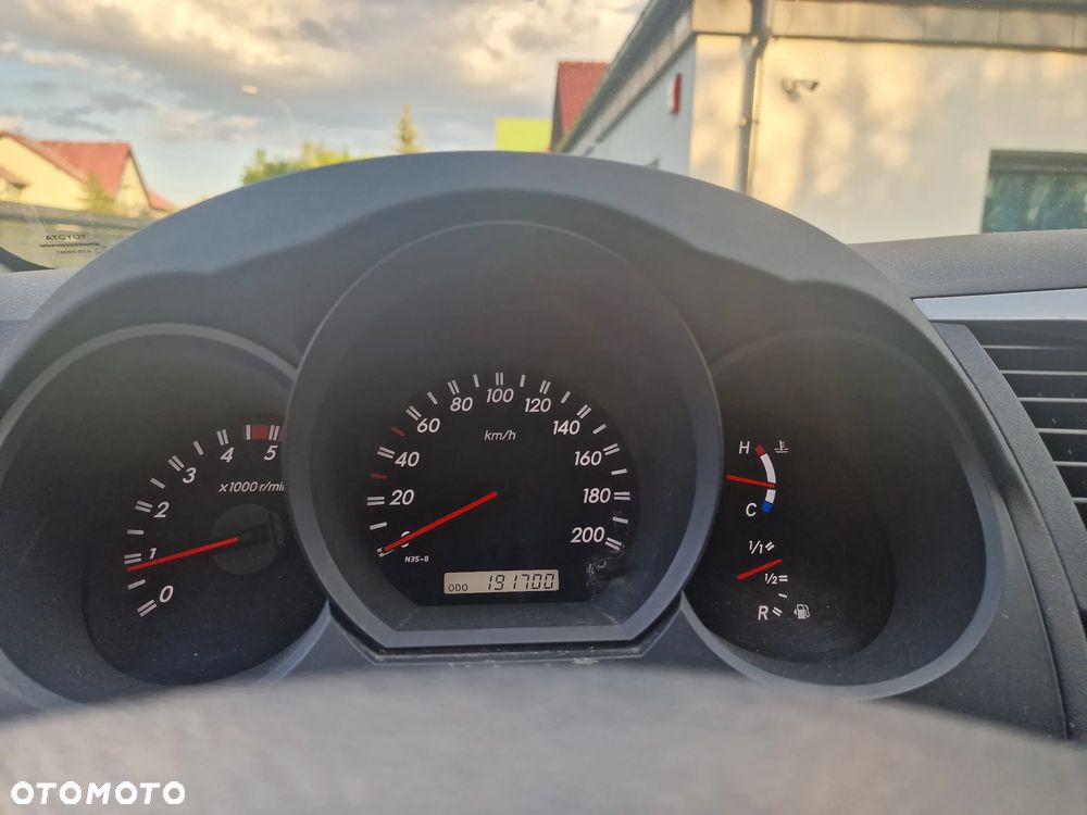 Toyota Hilux 3.0 D-4D Sol - 6