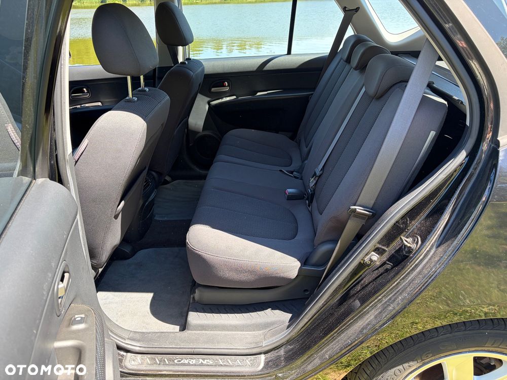 Kia Carens 2.0 CVVT EX Top - 22