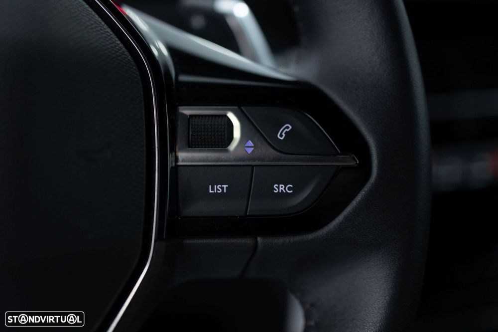 Peugeot 2008 1.2 PureTech Allure EAT8 - 35