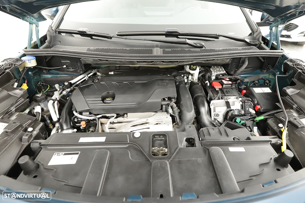 Peugeot 3008 1.6 Hybrid Allure e-EAT8 - 26