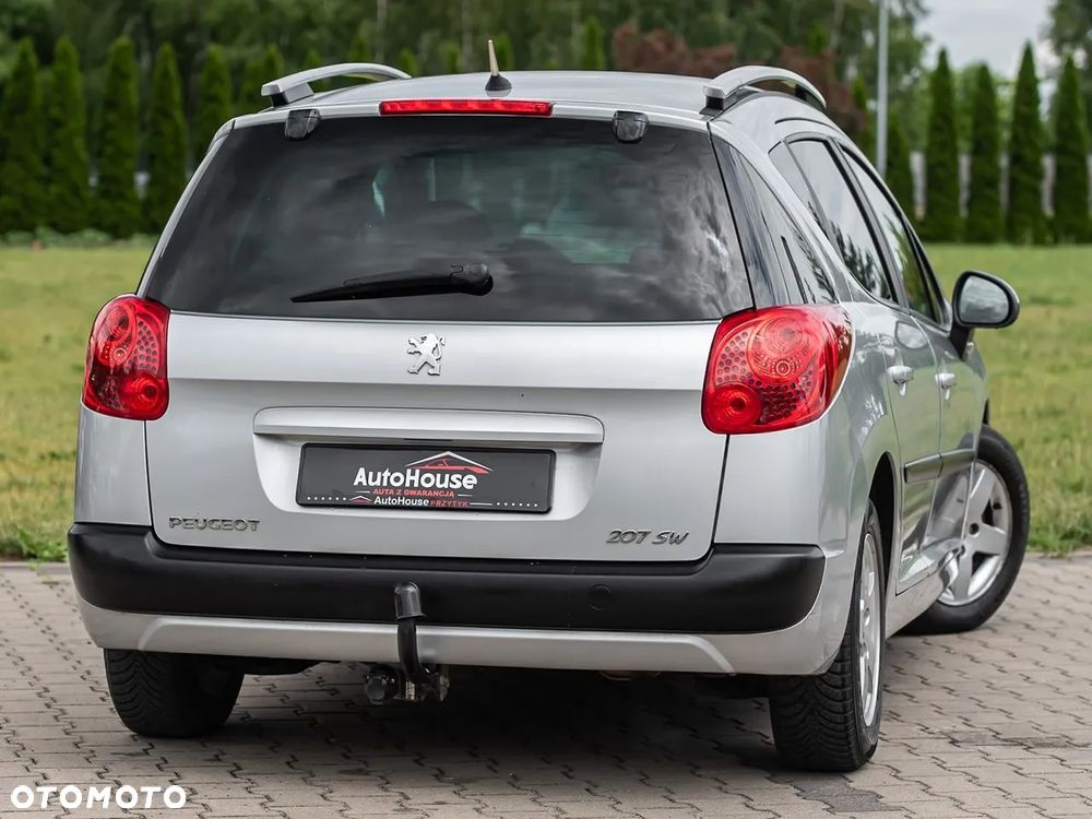 Peugeot 207 1.4 16V Trendy - 10