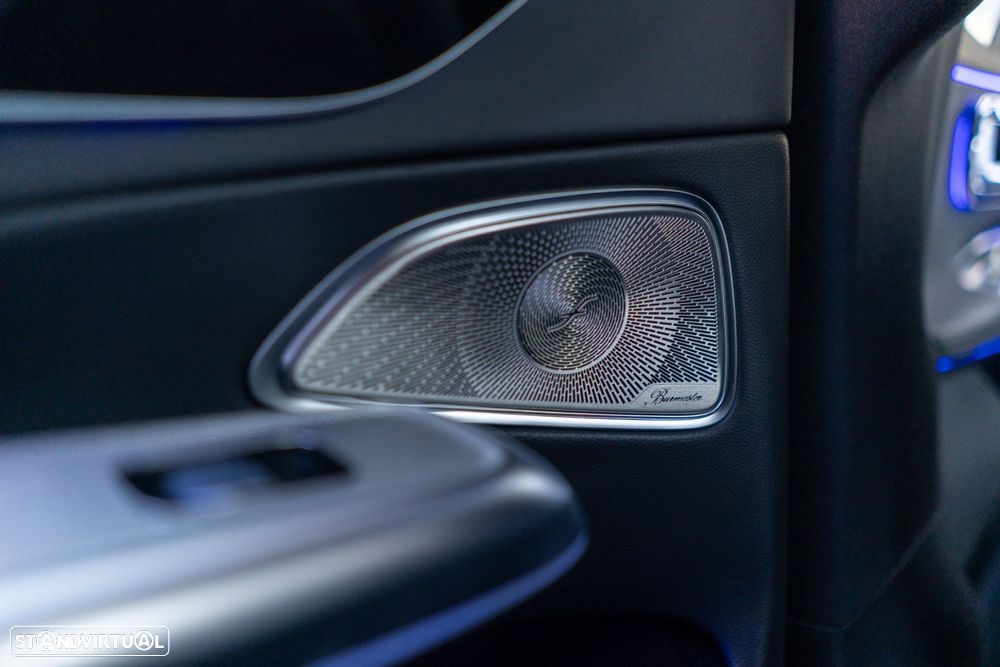 Mercedes-Benz E 300 e Station - 40