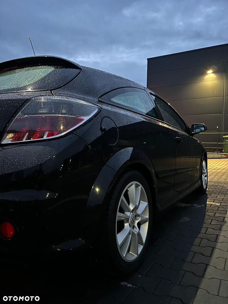 Opel Astra 1.6 Sport - 11