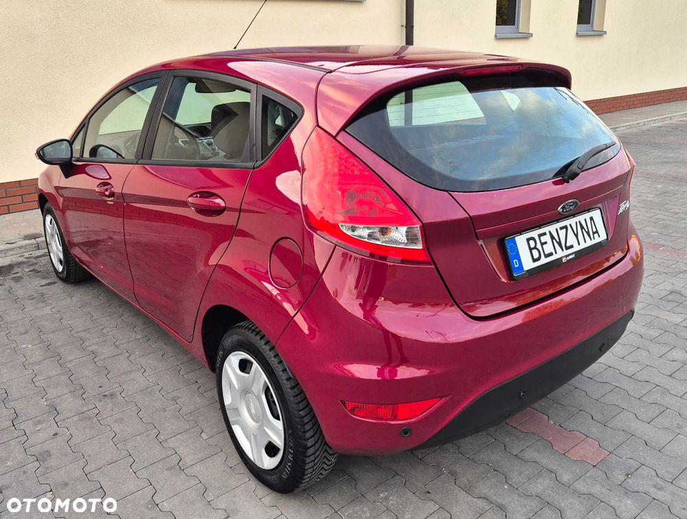 Ford Fiesta 1.25 Celebration - 4