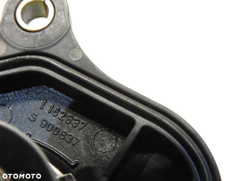 TERMOSTAT OBUDOWA BMW X3 E83 2.0 D I162837 S900837 - 5