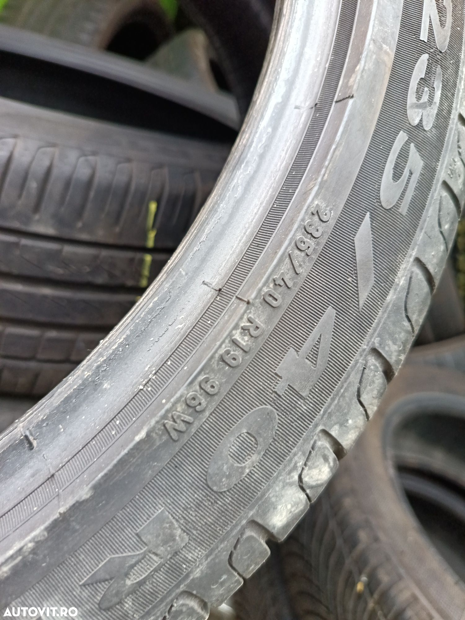 Anvelope vara 235 40 19 pirelli 2017 6mm - 6
