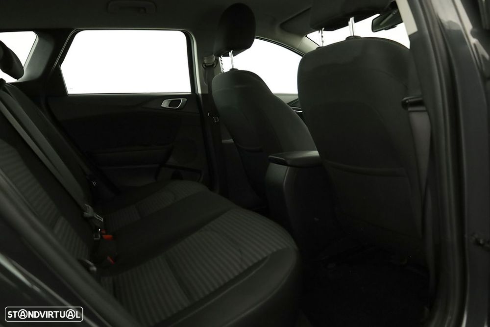 Kia Ceed SW 1.0 T-GDI Sport - 19