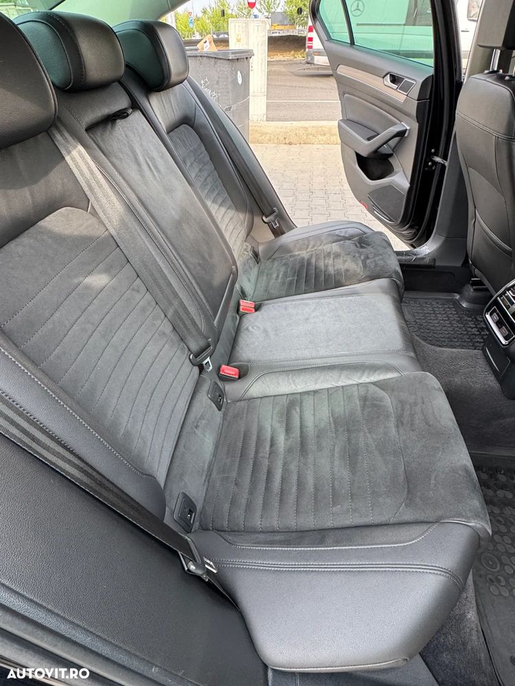 Volkswagen Passat 2.0 TDI DSG 4Motion Highline - 13
