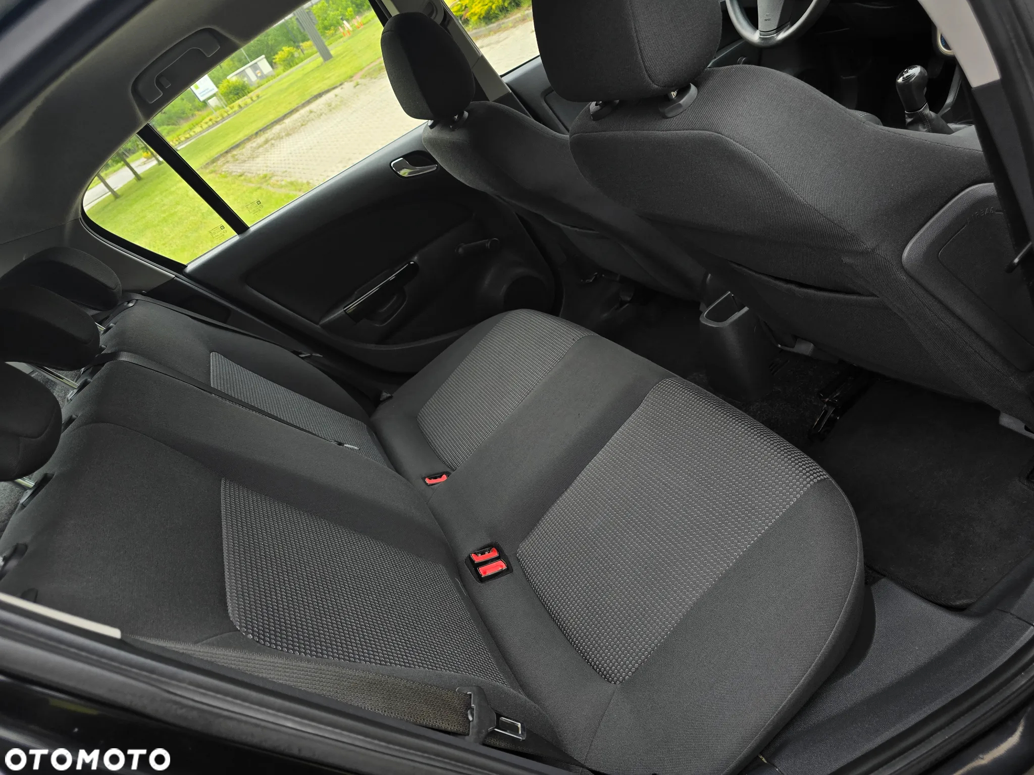 Opel Corsa 1.2 16V Enjoy - 22