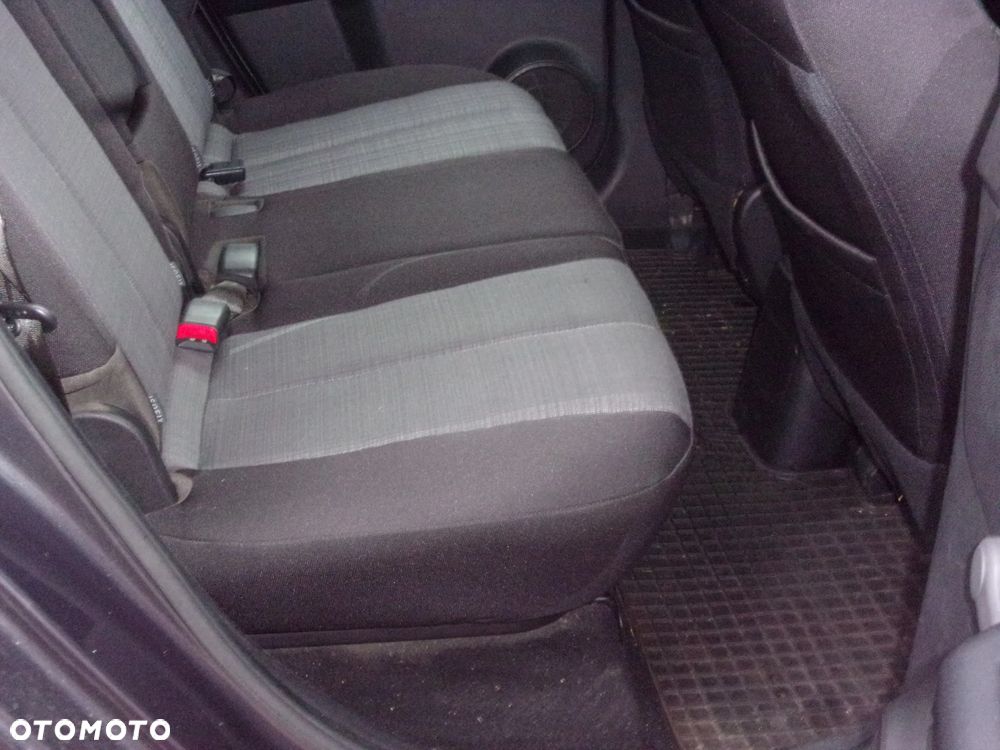 Kia Venga 1.4 S - 23