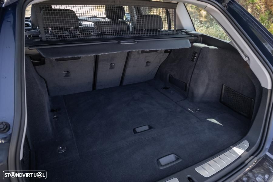 BMW 320 d xDrive Auto - 24