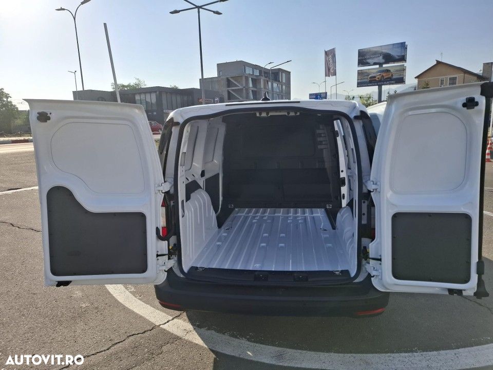 Ford Transit Connect - 10