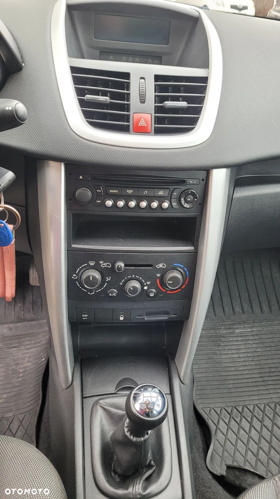 Peugeot 207 95 VTi Sport - 13