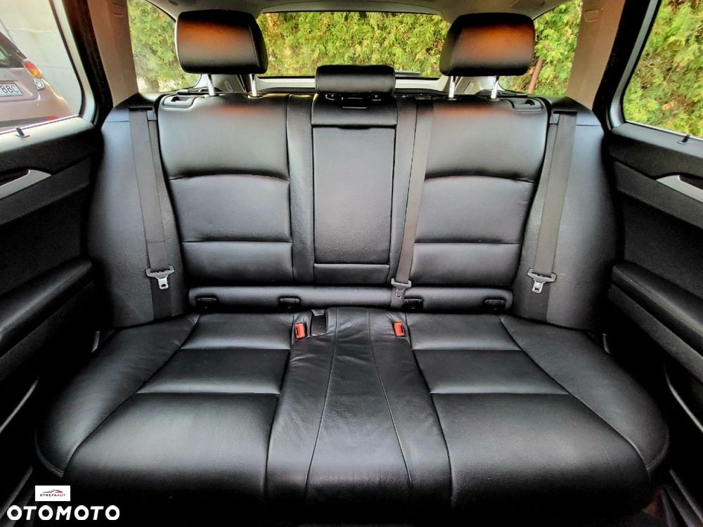 BMW Seria 5 520d Touring - 15