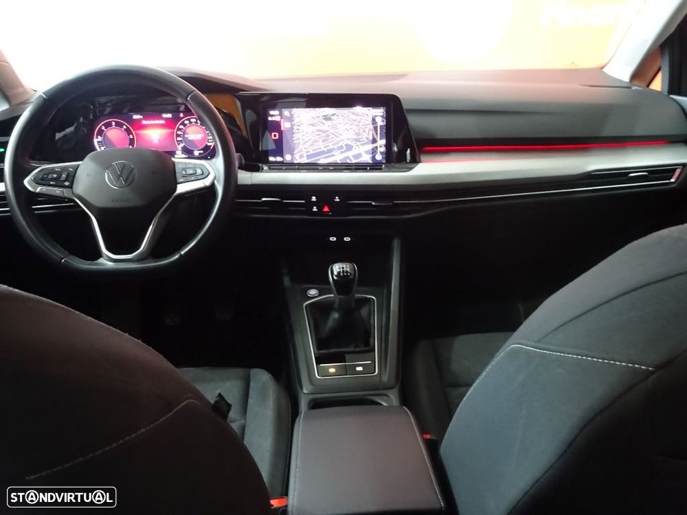 VW Golf Variant 2.0 TDi Life - 28