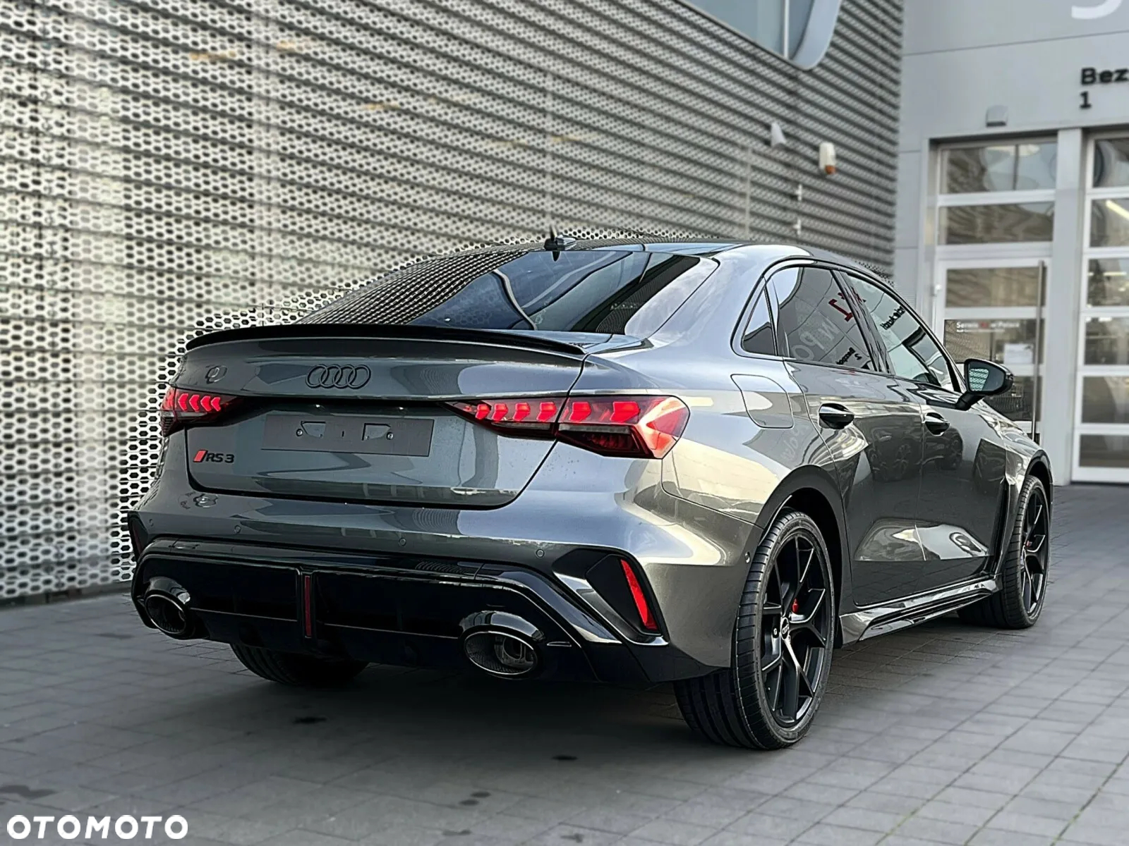 Audi RS3 Limousine TFSI Quattro S tronic - 8