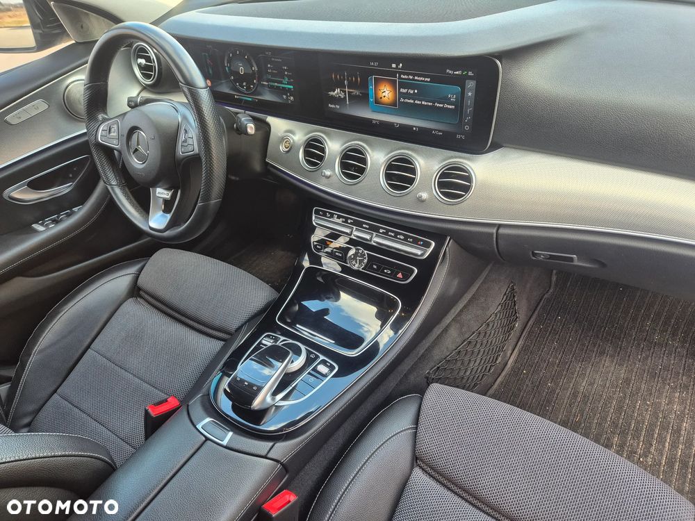 Mercedes-Benz Klasa E 220 d 9G-TRONIC - 10
