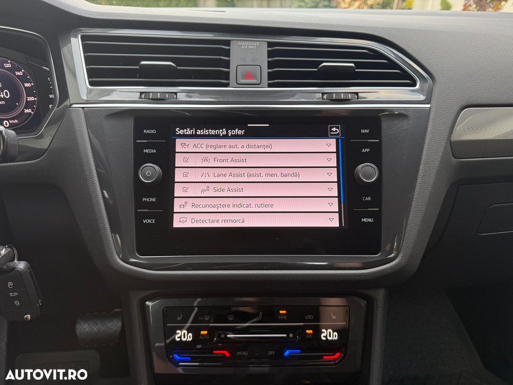 Volkswagen Tiguan - 26