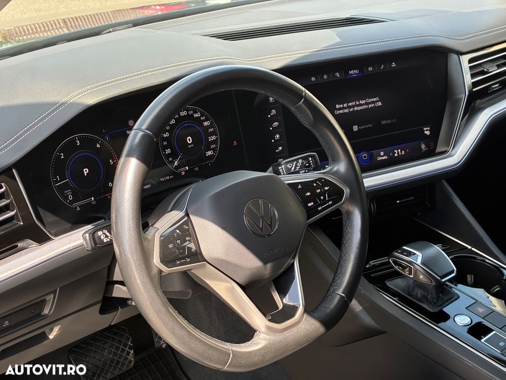 Volkswagen Touareg V6 TDI 4MOTION Elegance - 18