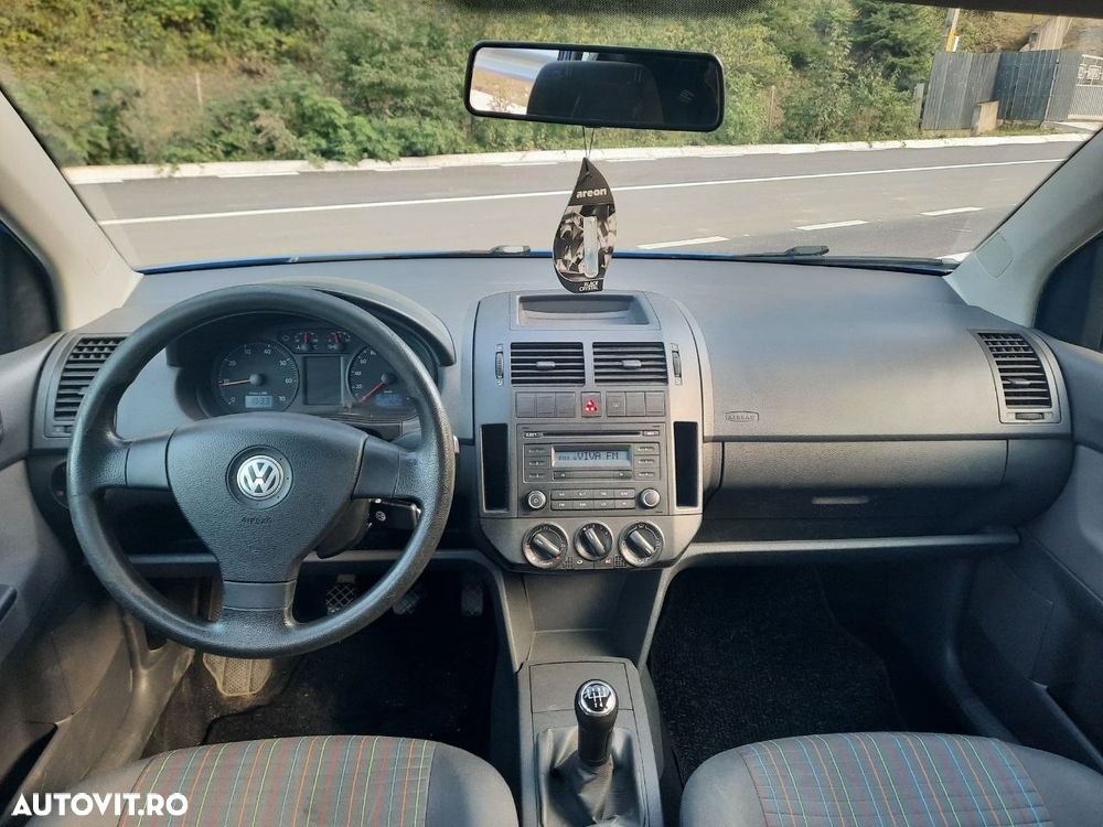 Volkswagen Polo - 5