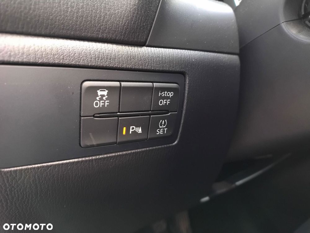 Mazda 3 2.0 Skypassion EU6 - 16
