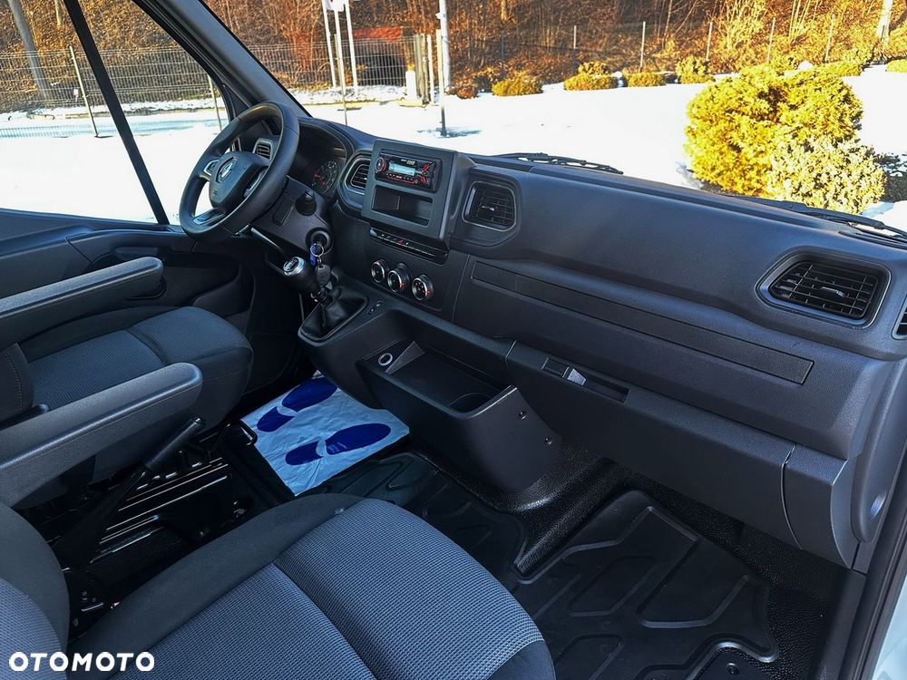 Renault MASTER PLANDEKA 9 PALET WEBASTO TEMPOMAT LEDY PNEUMATYKA KLIMATYZACJA  165KM - 38