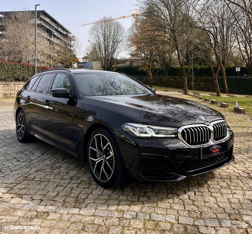 BMW 530 e Pack Desportivo M - 7