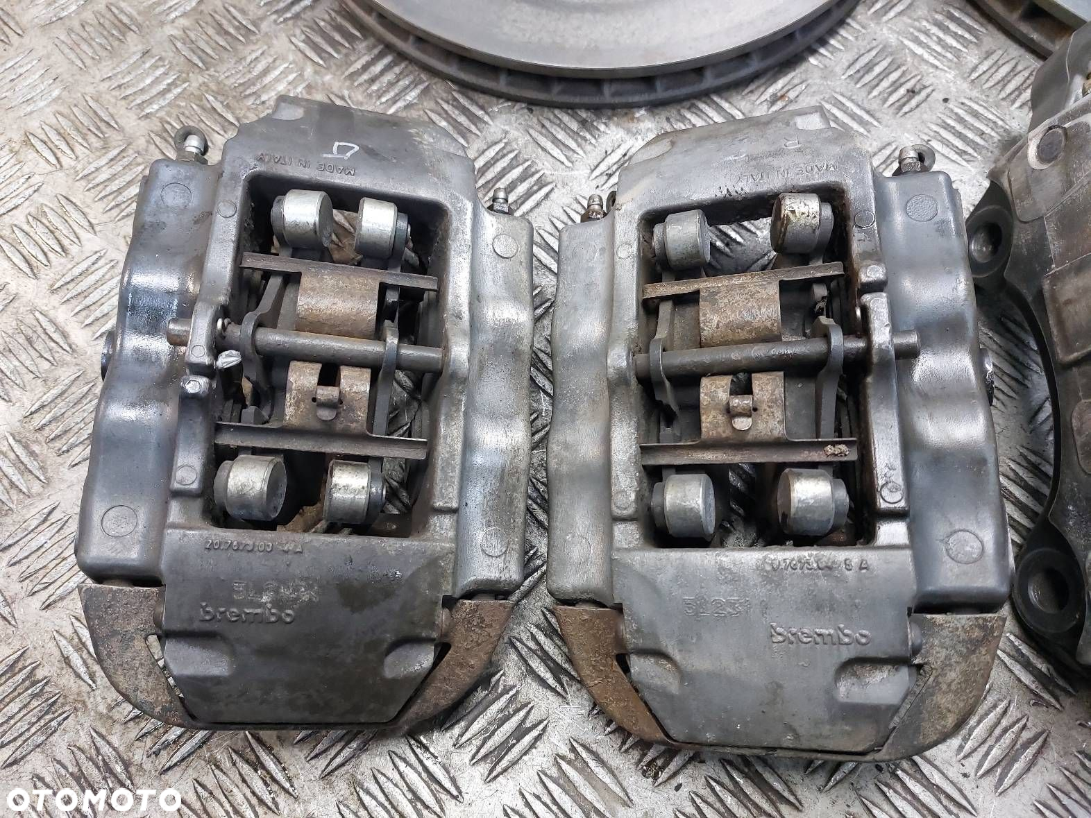 ZACISKI PRZÓD + TYŁ BREMBO + TARCZE KOMPLET PORSCHE CAYENNE 3.2 V6 - 2