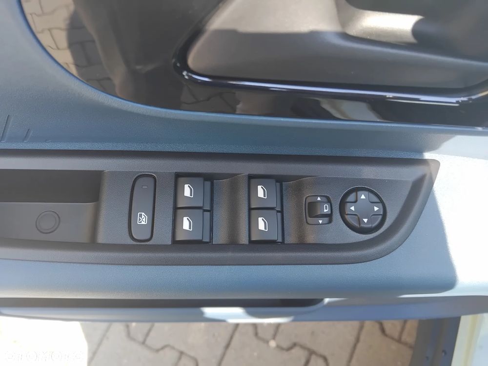 Fiat Grande Panda 1.2 mHEV Icon eDCT - 19