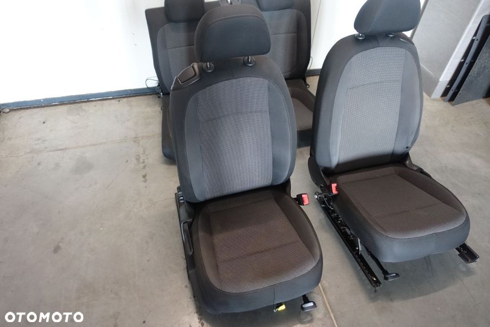 VW BEETLE 5C 2011- FOTELE KANAPA EUROPA - 2