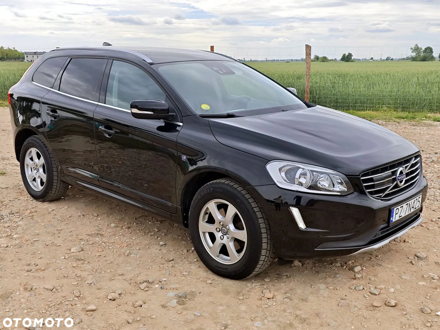 Volvo XC 60 D4 Drive-E Ocean Race - 3