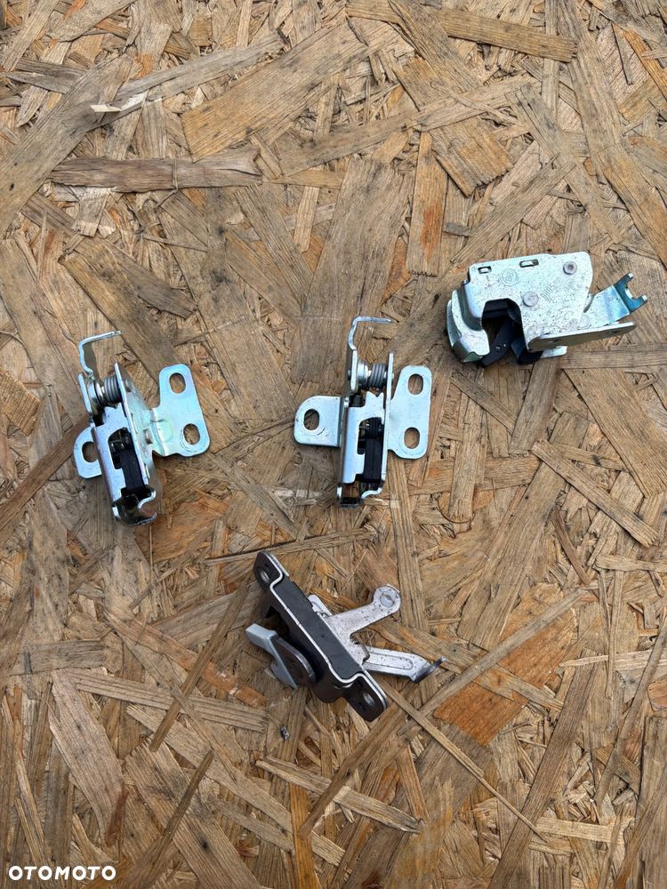 Ducato Boxer Jumper Movano - komplet zamków drzwi tylnych i bocznych - 1