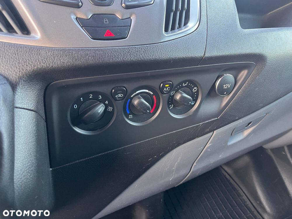 Ford Transit Custom - 25