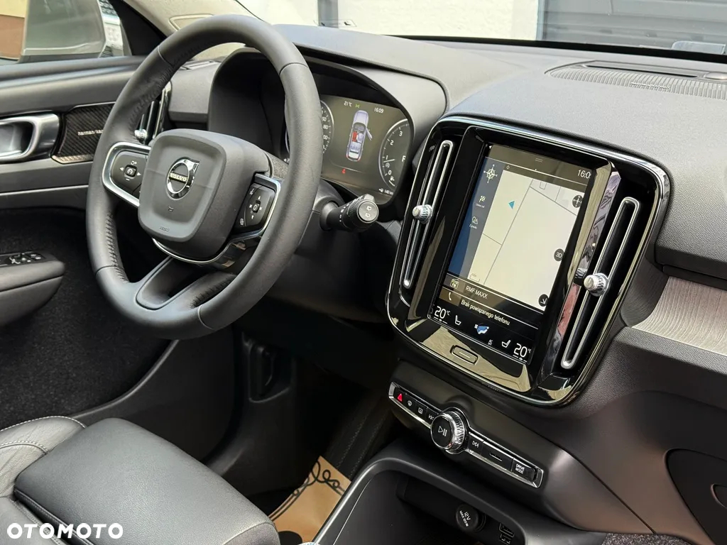 Volvo XC 40 B4 B Geartronic Inscription - 19