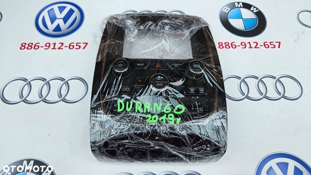 Dodge Durango 2017-2020  Panel klimatyzacji AC Panel sterowania nawiewem P68333643AA Ramka wyświetlacza radia  MAŁY WYŚWIETLACZ - 14