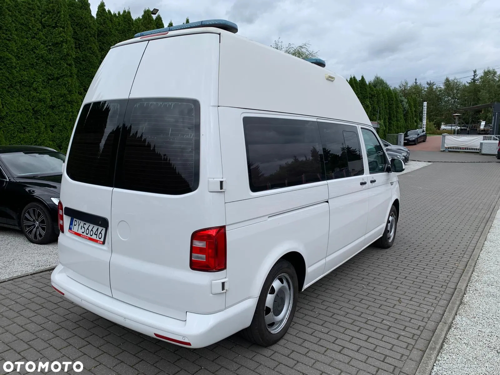 Volkswagen Transporter Caravelle T6.1 DSG Lang Highline - 5