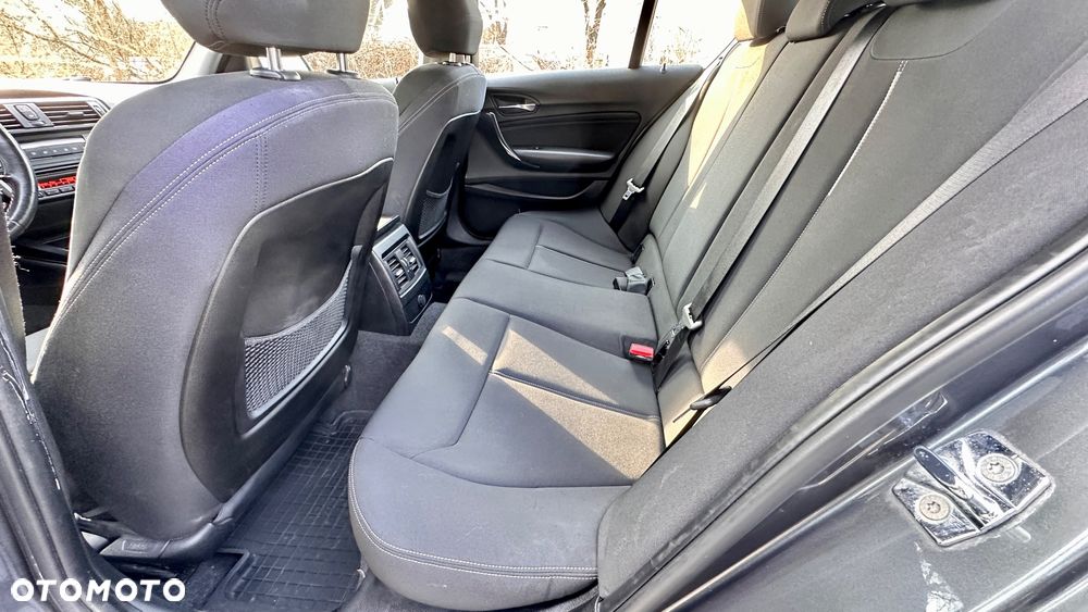 BMW Seria 1 118d DPF Edition Sport - 14
