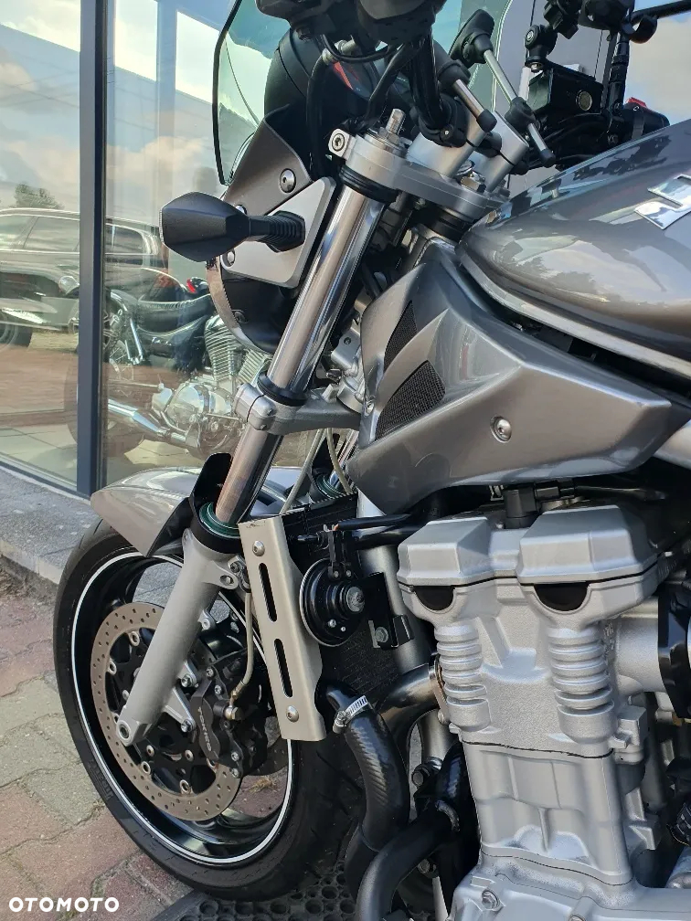 Suzuki Bandit - 19
