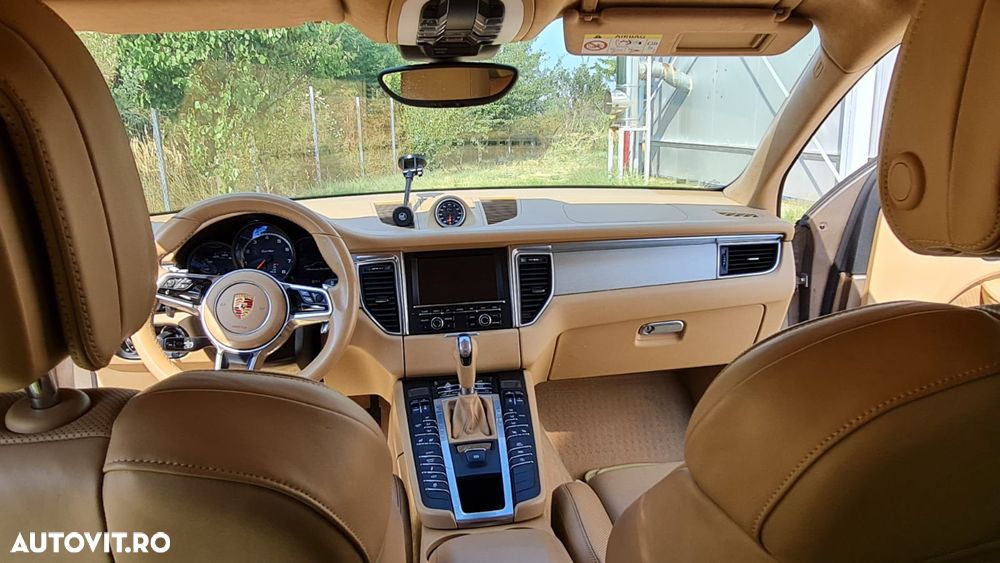 Porsche Macan 3.6 PDK Turbo - 1