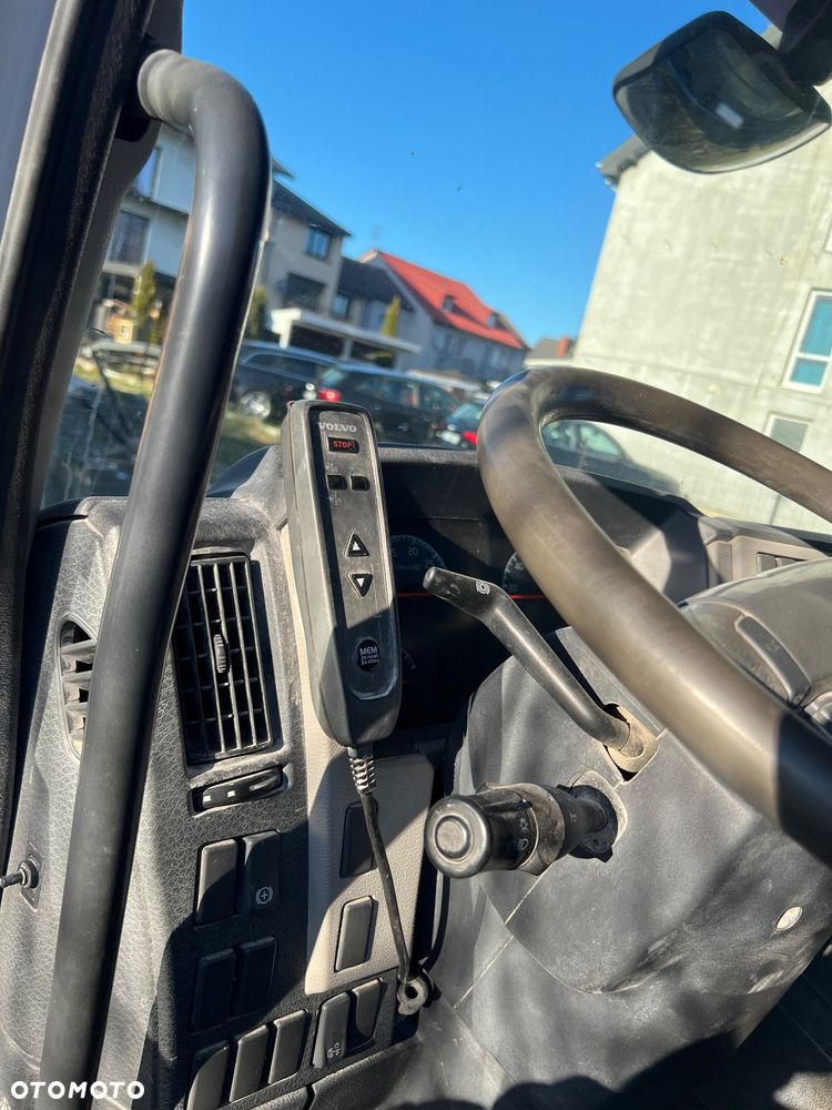 Volvo FL 240-280 HP - 15