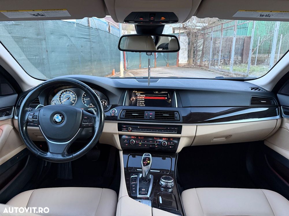 BMW Seria 5 535i xDrive - 9