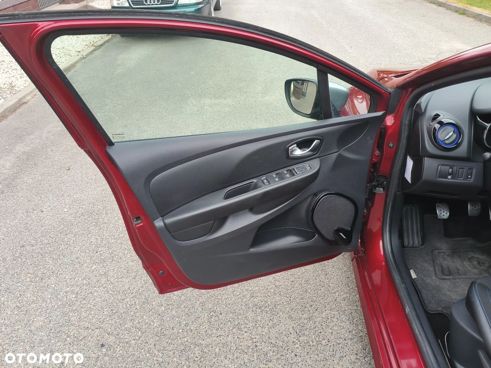 Renault Clio ENERGY TCe 120 LIMITED 2018 - 18