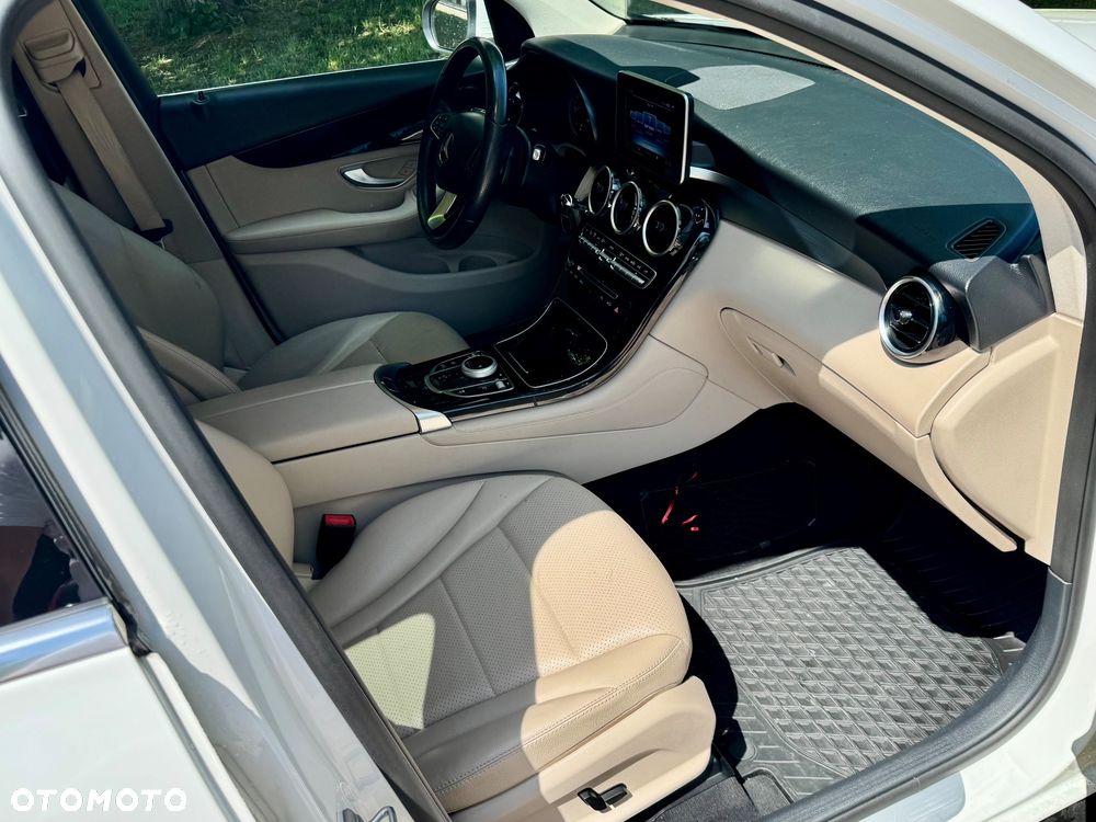Mercedes-Benz GLC - 5