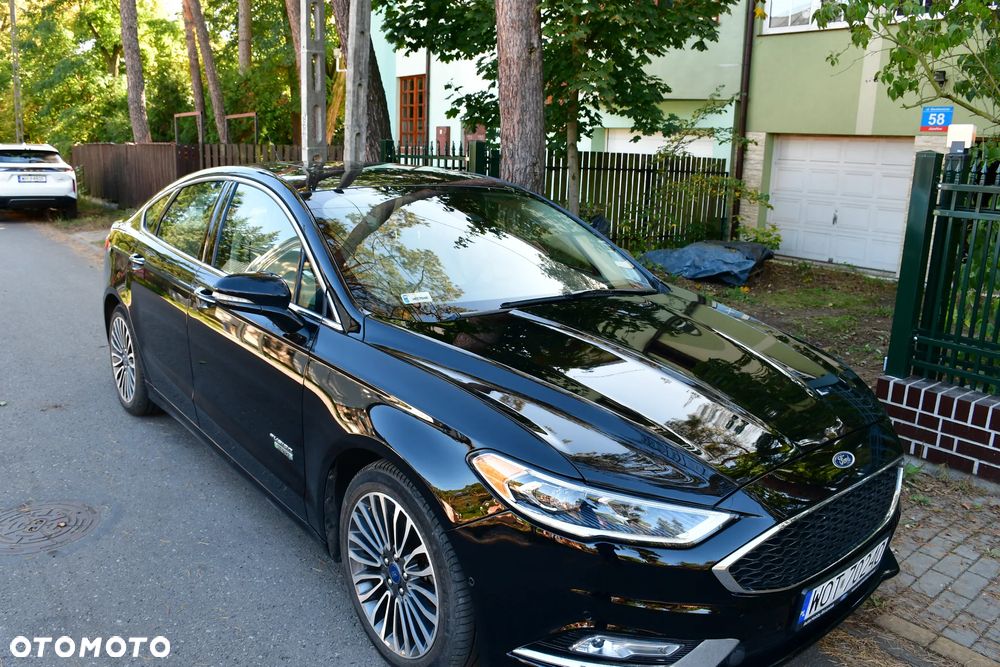 Ford Fusion - 7