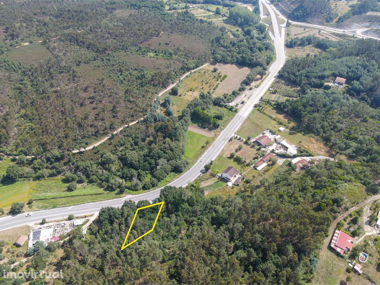 TERRENO PARA VENDA - Grande imagem: 4/7