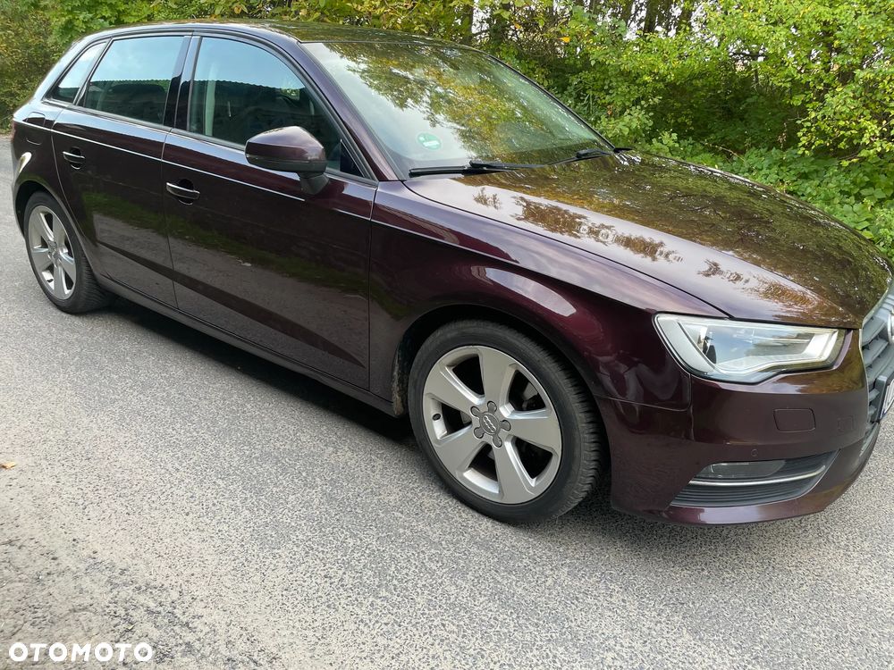 Audi A3 Sportback - 3