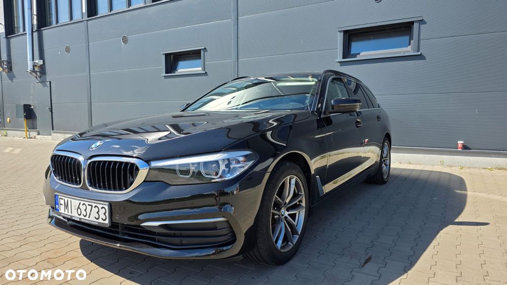 BMW Seria 5 518d Advantage sport - 38