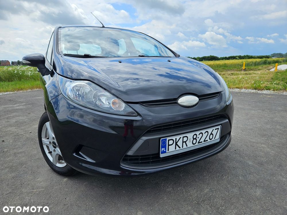Ford Fiesta 1.4 Ghia - 26