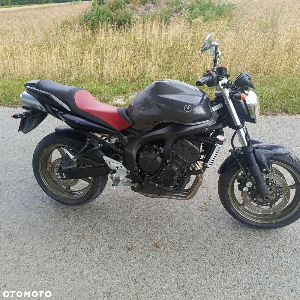 Yamaha FZ6 - 2
